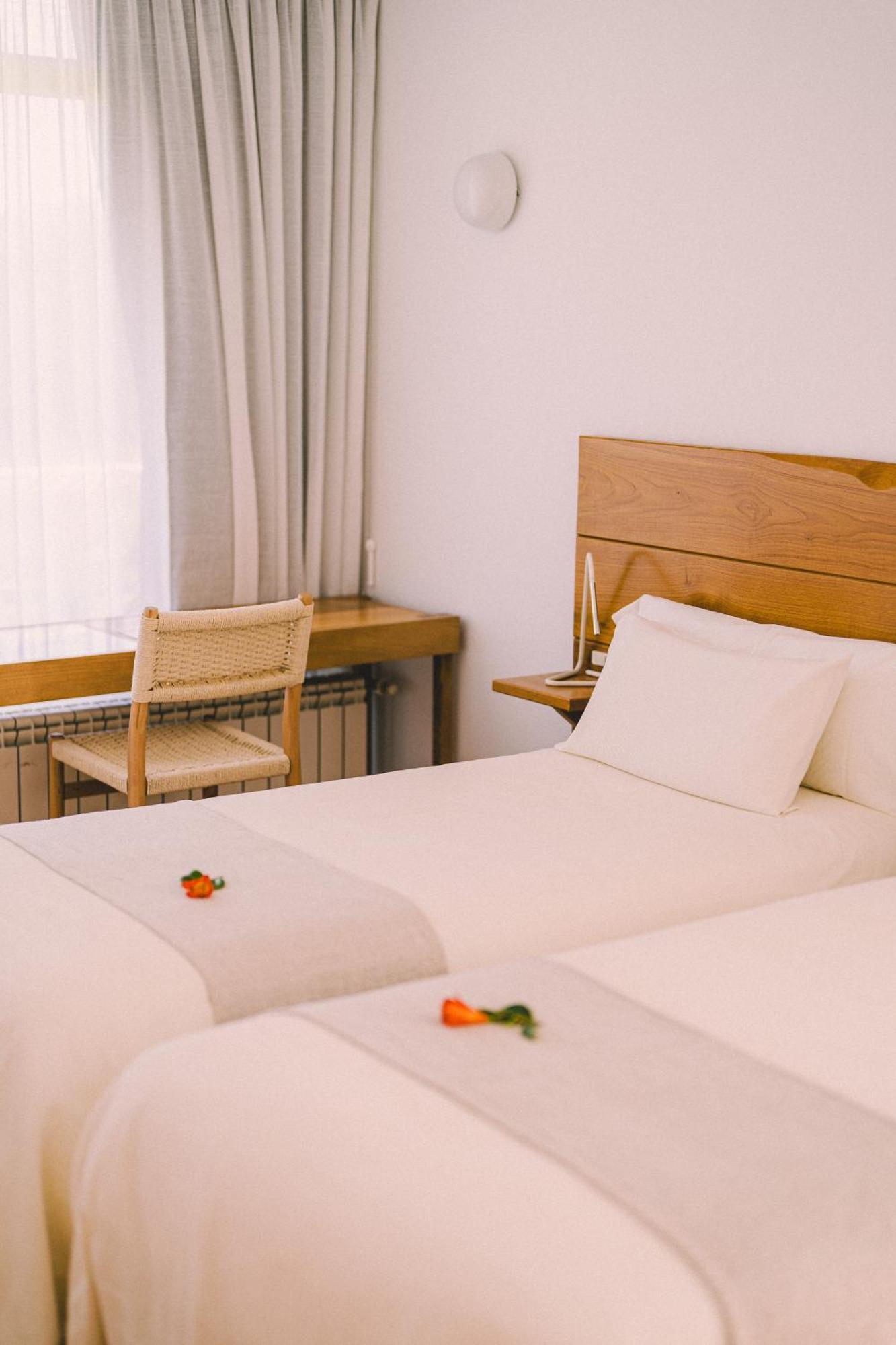 Hotel A Miranda Feás Εξωτερικό φωτογραφία